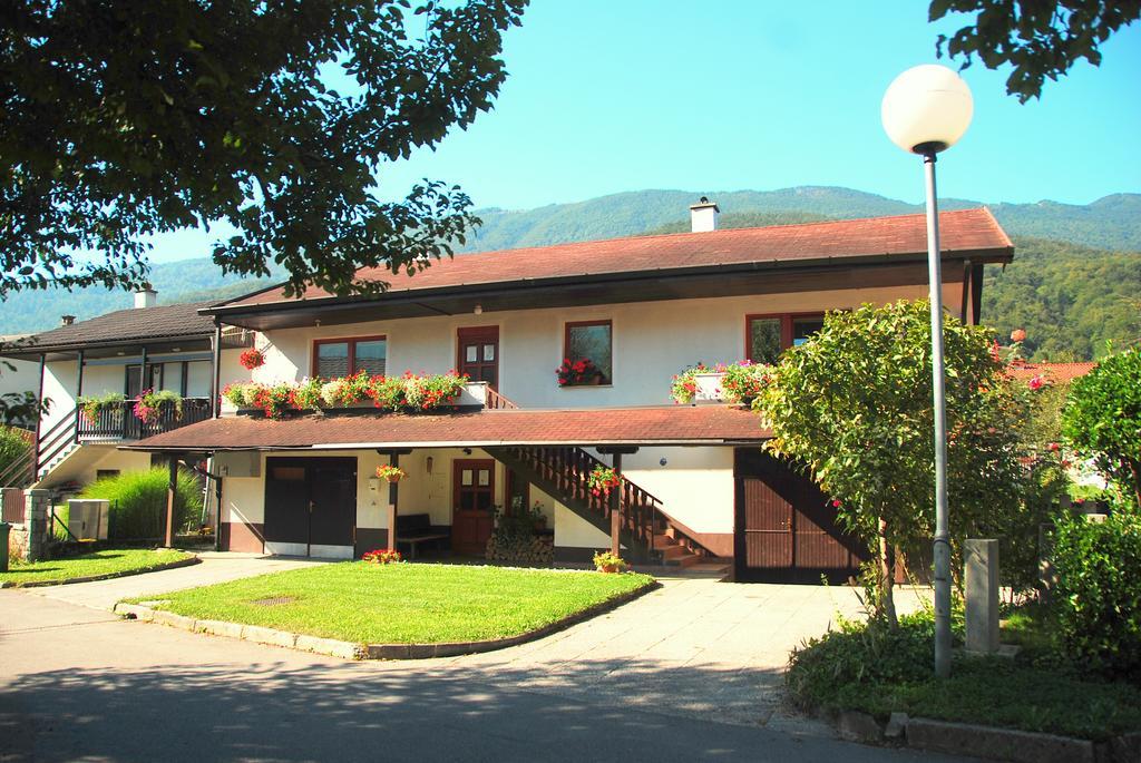 Budget Homestay Kobarid Zewnętrze zdjęcie